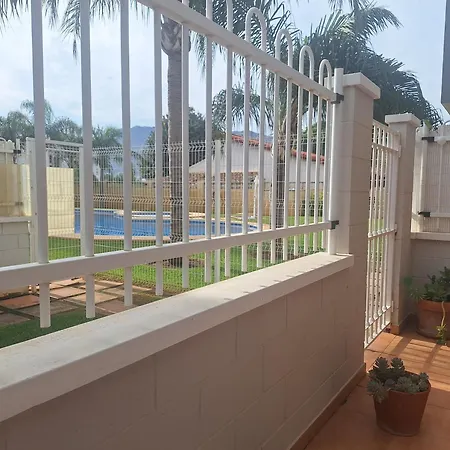 Casa Gloria Con Gran Patio Y Acceso Directo A Piscina